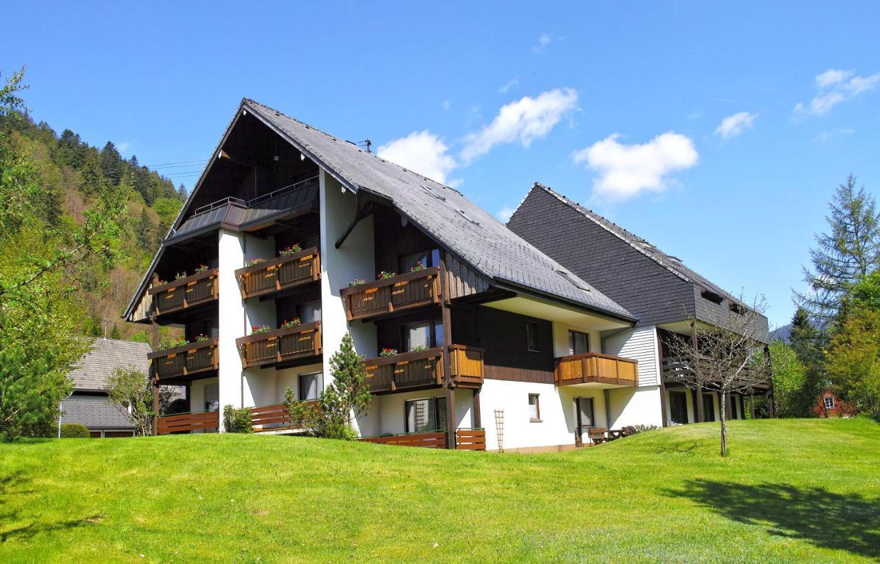 Menzenschwand-Hinterdorf C4 Albmatte-Fewo Sauna, Hallenbad Aussenbecken Massagen Nebenan מראה חיצוני תמונה