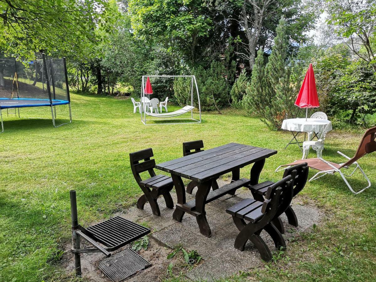 Menzenschwand-Hinterdorf C4 Albmatte-Fewo Sauna, Hallenbad Aussenbecken Massagen Nebenan מראה חיצוני תמונה
